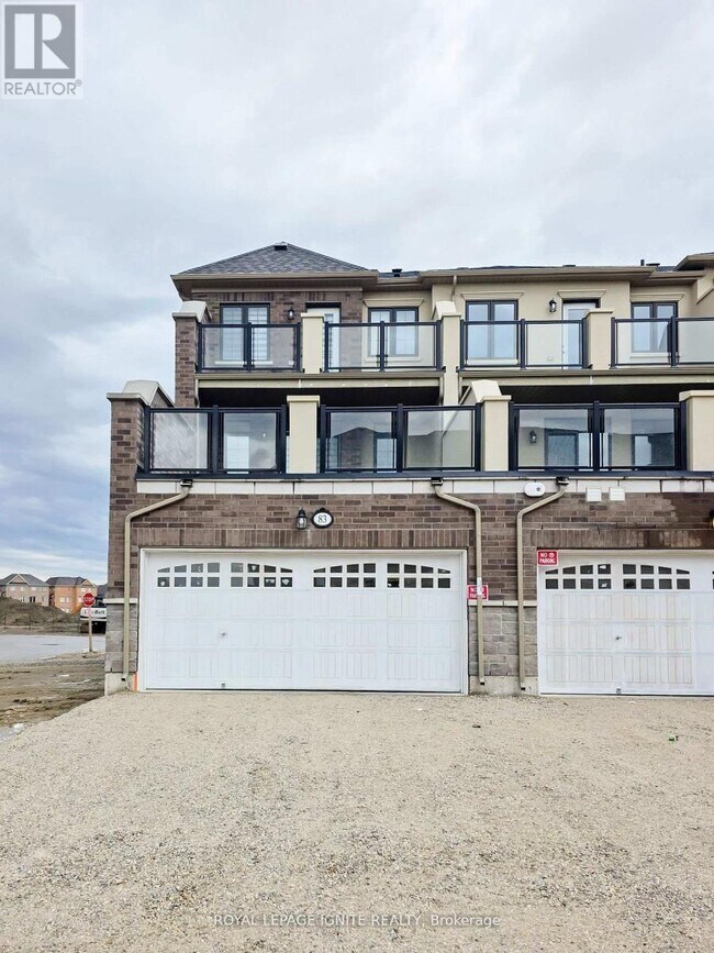 83 Claremont Dr in Brampton, ON - Building Photo - Building Photo