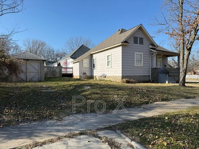 102 S Connor Ave in Joplin, MO - Building Photo - Building Photo
