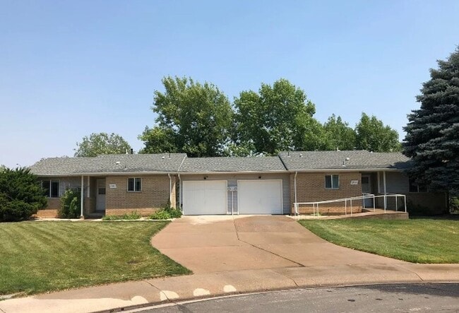 property at 2916 Rams Ln