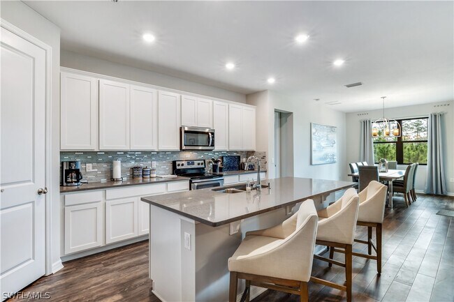 property at 16216 Palmetto St