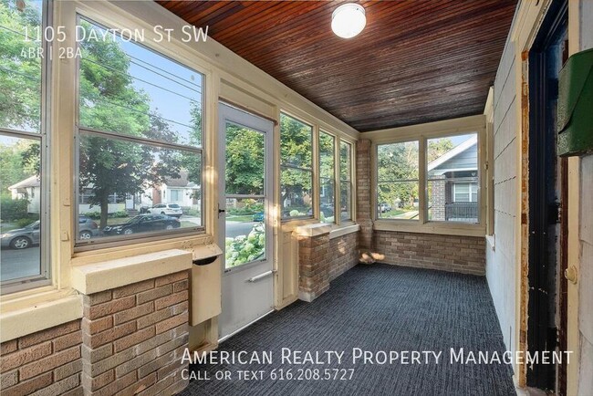 1105 Dayton St SW in Grand Rapids, MI - Building Photo - Building Photo