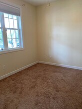 5326 Christian Dr in Wilmington, NC - Building Photo - Building Photo