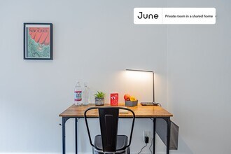 Room in Shared 2.0 bed/1 bath home in Brooklyn, NY - Foto de edificio - Building Photo