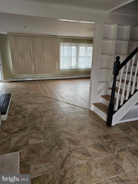 65 Silverspruce Rd in Levittown, PA - Building Photo - Building Photo