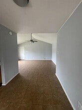 105 Cockerham St in Kyle, TX - Building Photo - Building Photo