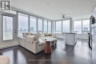 59 E Liberty St in Toronto, ON - Building Photo