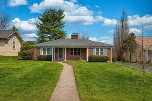 312 Garden Rd in Lexington, KY - Building Photo