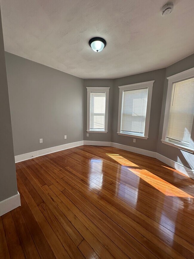 42 Theodore St in Boston, MA - Building Photo - Building Photo