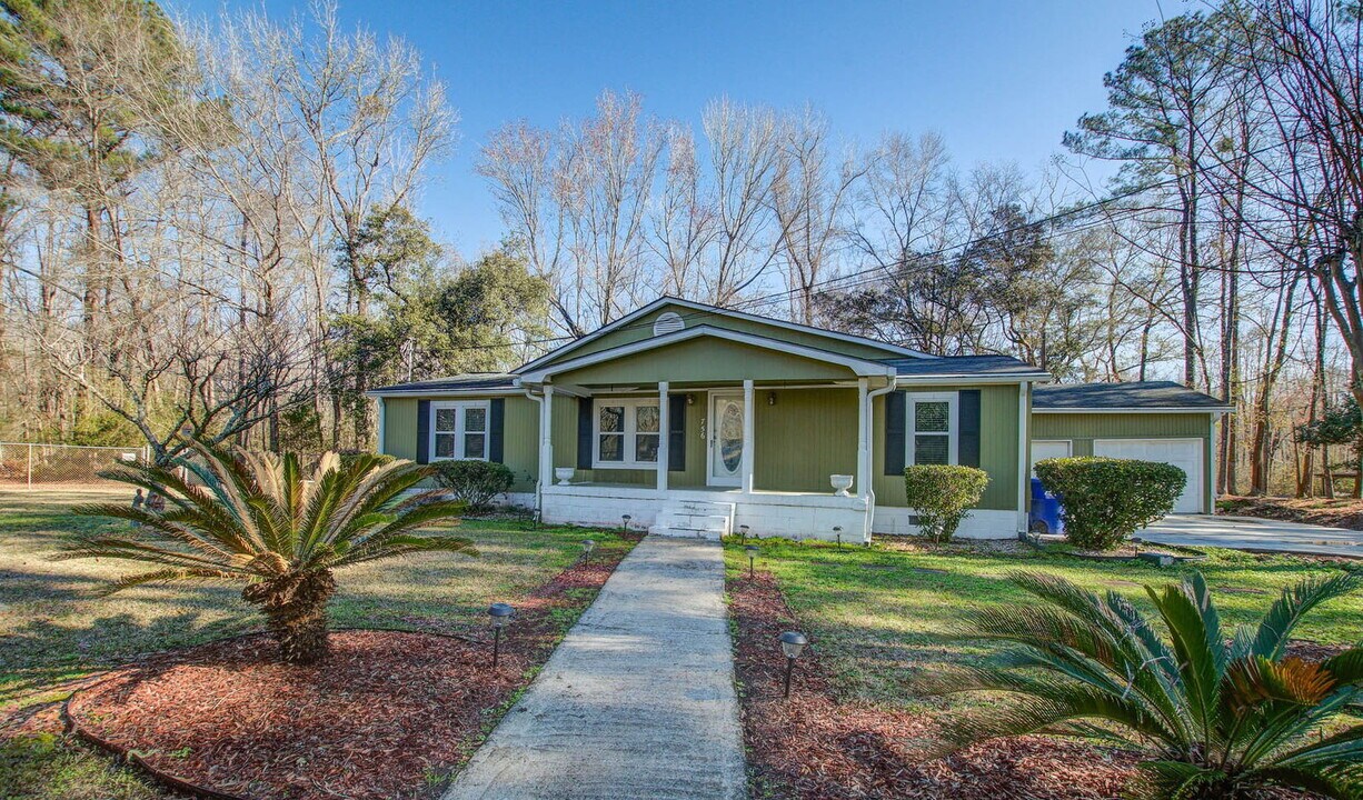 756 Seaman Ln in Johns Island, SC - Building Photo