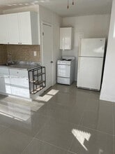 5411 Ravenswood Rd in Fort Lauderdale, FL - Foto de edificio - Building Photo