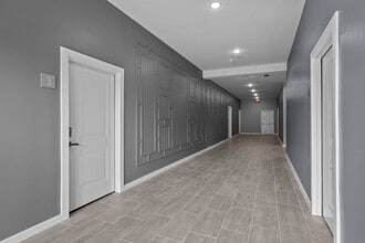 418 Jefferson Ave, Unit 6 in Bristol, PA - Building Photo - Building Photo