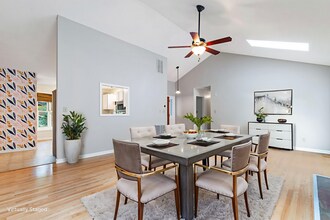 311 Westbrook Dr in Carrboro, NC - Building Photo - Building Photo