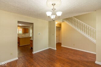 4854 Oakleigh Pkwy in Greenwood, IN - Building Photo - Building Photo