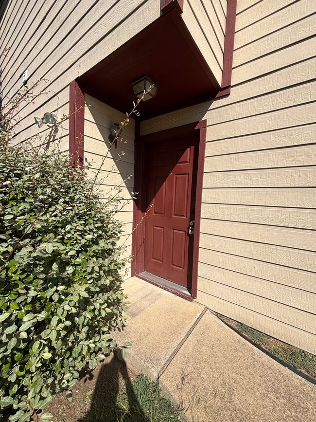 7562 Kings Tr in Fort Worth, TX - Building Photo - Building Photo