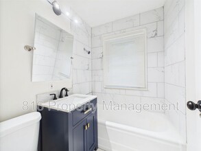 5628 Park Ave in Kansas City, MO - Building Photo - Building Photo