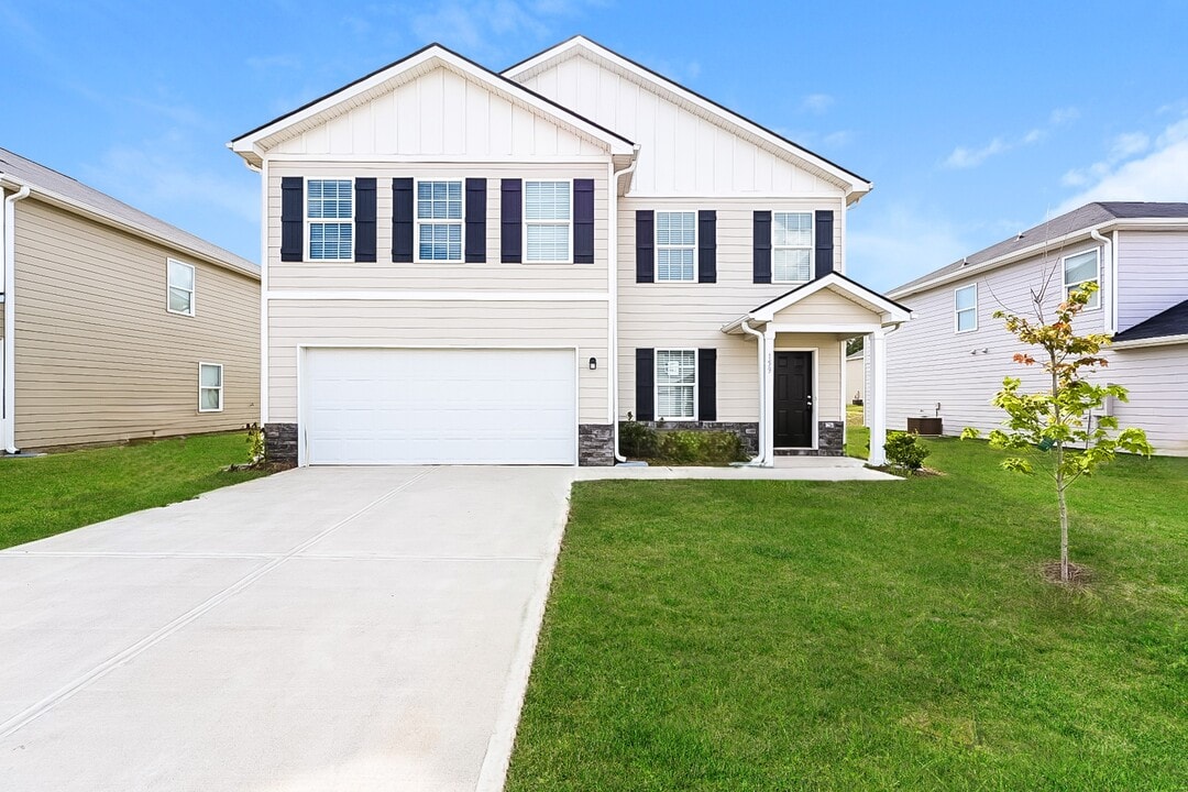 158 Martin Mill Trail in Warner Robins, GA - Building Photo