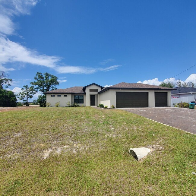 property at 1817 NE 40th Ln