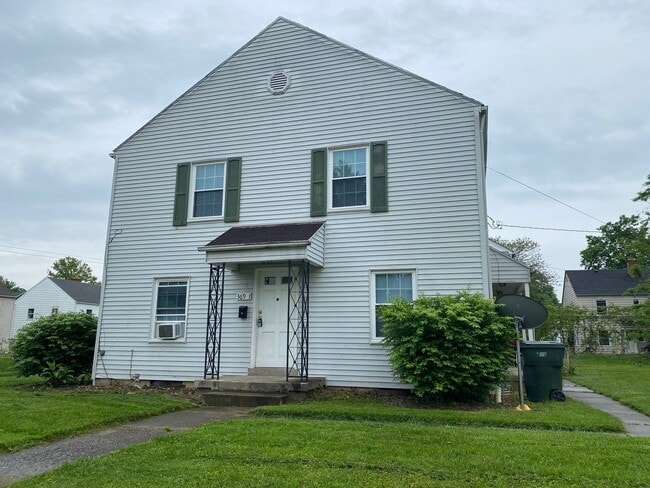 property at 363 N Roosevelt Ave