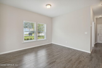 2218 Eagle Talon Cir in Fleming Island, FL - Building Photo - Building Photo