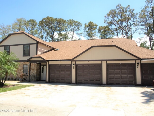 9000 Brighton Ct in Melbourne, FL - Building Photo - Building Photo