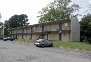 Whitehaven Oaks Apartments