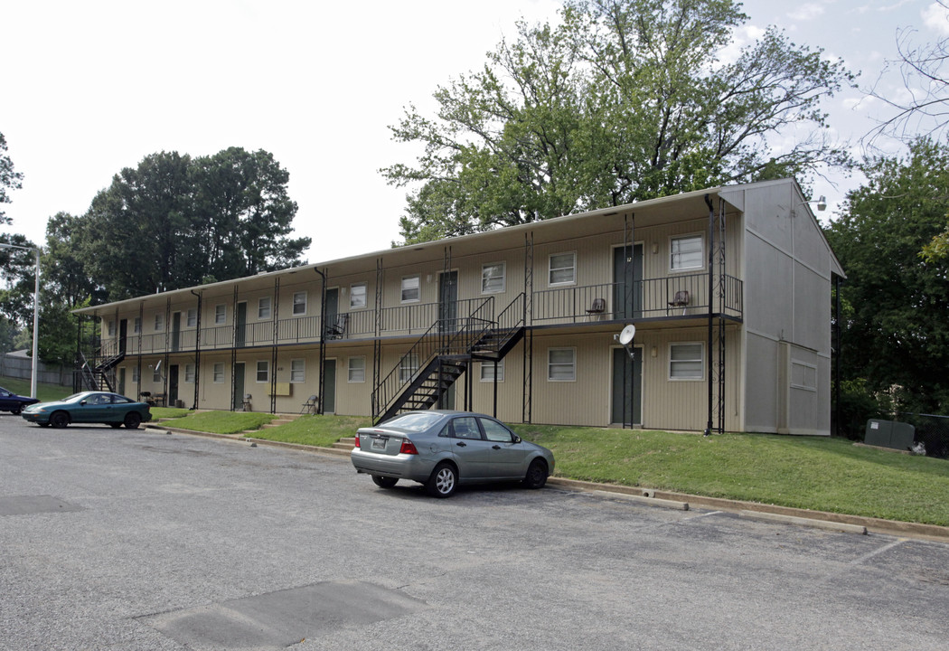 Whitehaven Oaks Apartments in Memphis, TN - Building Photo