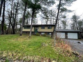 139 Burleigh Dr, Unit 1 in Ithaca, NY - Building Photo