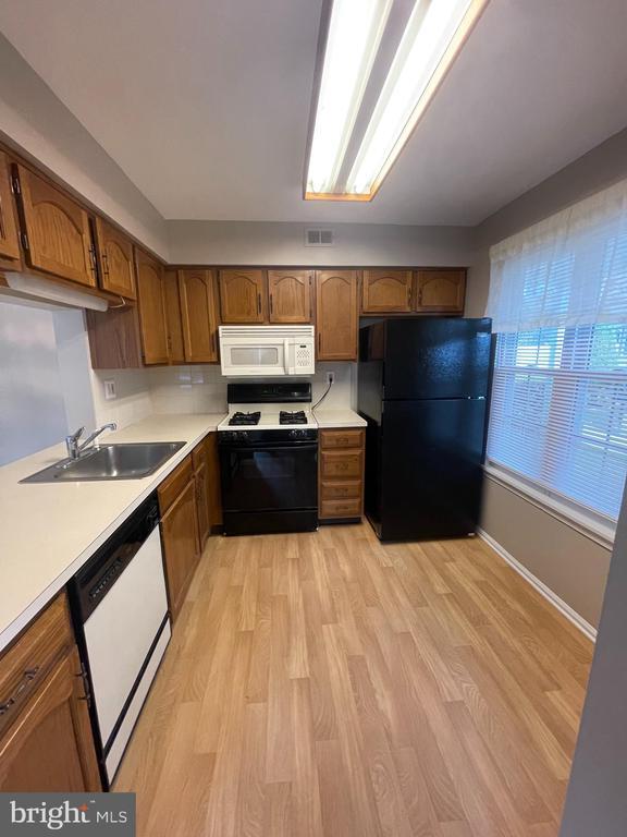 5207A Adelaide Dr in Mount Laurel, NJ - Building Photo - Building Photo