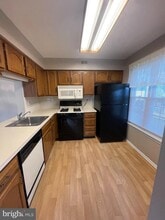 5207A Adelaide Dr in Mount Laurel, NJ - Building Photo - Building Photo