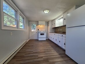 7806 Stevensville-Baroda Rd in Baroda, MI - Building Photo - Building Photo