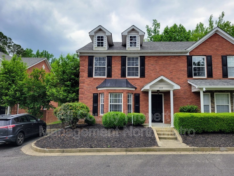 209 Morris Ln in Woodstock, GA - Building Photo