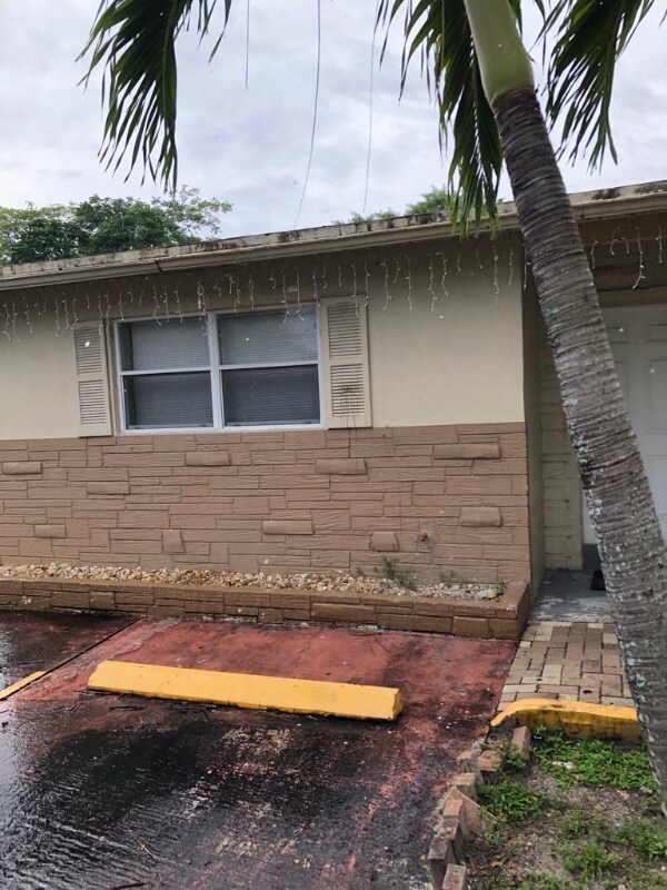 4140 SW 18th St-Unit -2 in Fort Lauderdale, FL - Building Photo - Building Photo