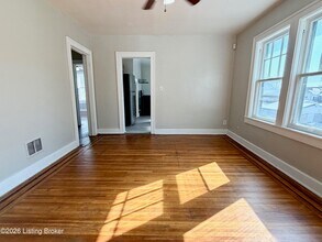 729 S 39th St in Louisville, KY - Foto de edificio - Building Photo