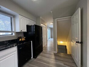 7333 Winthrop Way in Downers Grove, IL - Building Photo - Building Photo