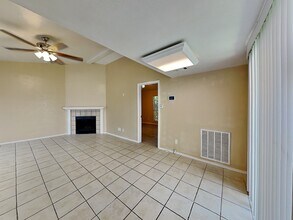 422 Dollins St in Cedar Hill, TX - Building Photo - Building Photo