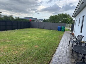 30806 SW 192nd Ave in Homestead, FL - Building Photo - Building Photo