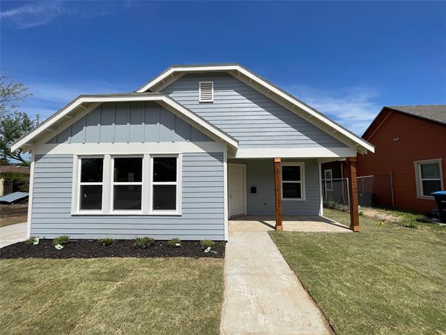 1019 E Hattie St in Fort Worth, TX - Building Photo
