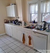 3 Washburn Terrace in Brookline, MA - Building Photo