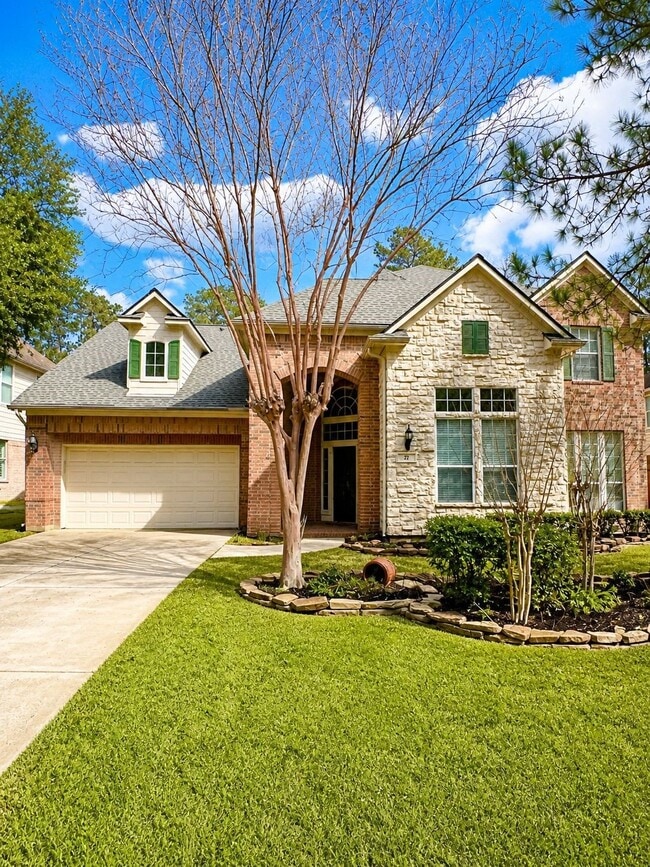 property at 27 E Shale Creek Cir