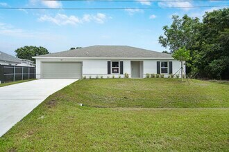 3230 SE W Snow Rd in Port St. Lucie, FL - Building Photo - Building Photo