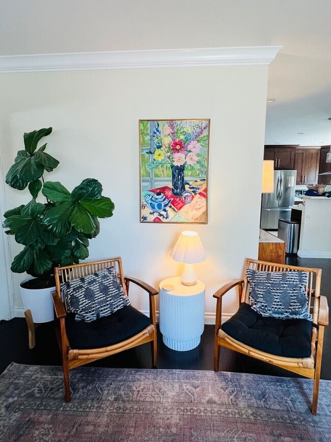 2684 Daisy Ave in Long Beach, CA - Building Photo - Building Photo