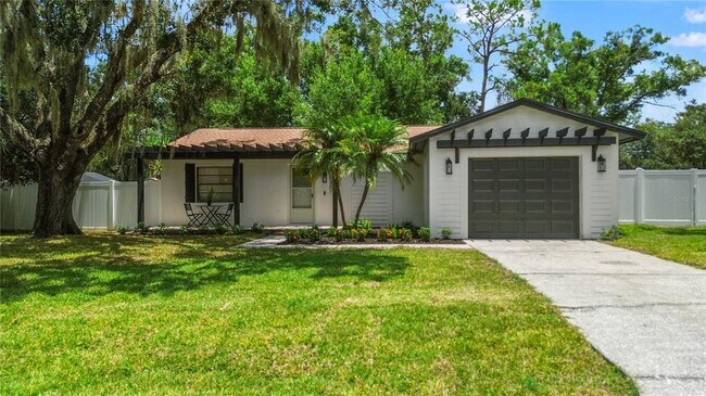 3818 Meridian Pl in Land O Lakes, FL - Building Photo - Building Photo