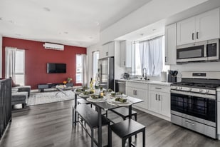 3987 Dalton Ave in Los Angeles, CA - Building Photo