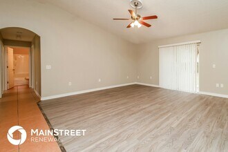 3331 Phonetia Dr in Deltona, FL - Building Photo - Building Photo