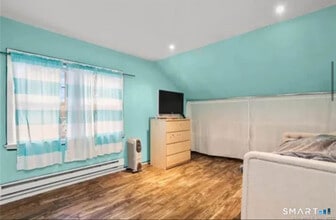 2 Oak St in Norwalk, CT - Building Photo - Building Photo