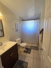 1121 W 23rd St in Riviera Beach, FL - Building Photo - Building Photo