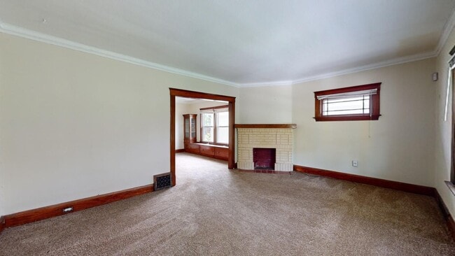 1285 Cranford Ave, Unit 2nd Floor in Lakewood, OH - Building Photo - Building Photo