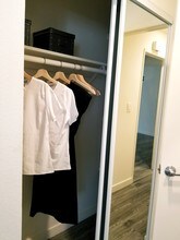 526 S Ardmore Ave in Los Angeles, CA - Building Photo - Building Photo