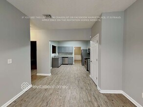 170 Stillwood Dr in Newnan, GA - Building Photo - Building Photo