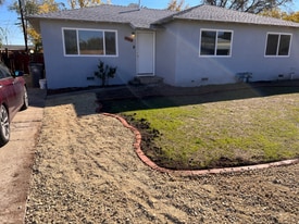 19457 Hill St in Anderson, CA - Building Photo